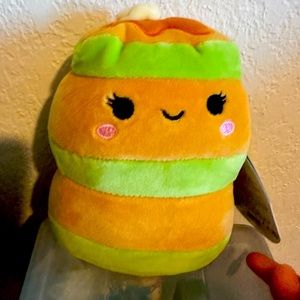 Squishmallow scented mystery squad Hermine